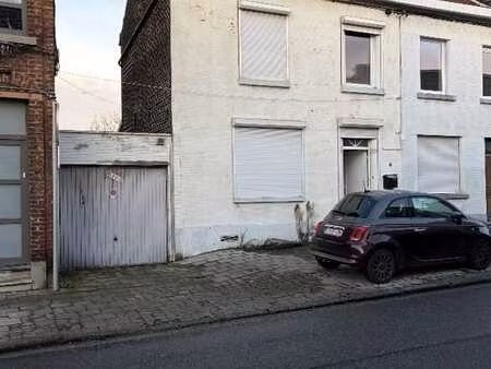maison à rénover à charleroi - 49m²