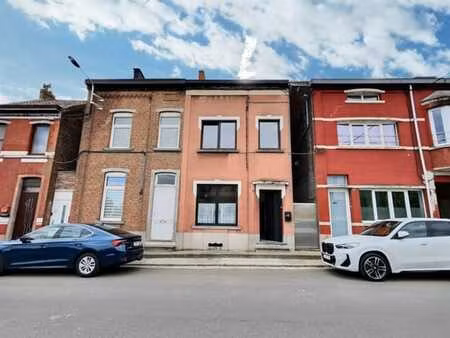 maison avec jardin et terrasse bien orientée  sans vis-à-vis
