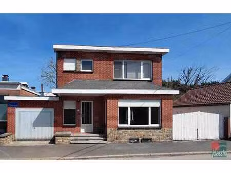 belle maison 3 ch - garage - jardin!