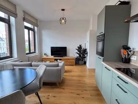 appartement lumineux et prêt à emménager à anvers-sud