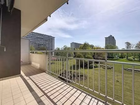 appartement - avenue du forum – vue parc – terrasse plein su