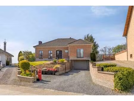 bungalow 3 chambres au calme à pajottegem