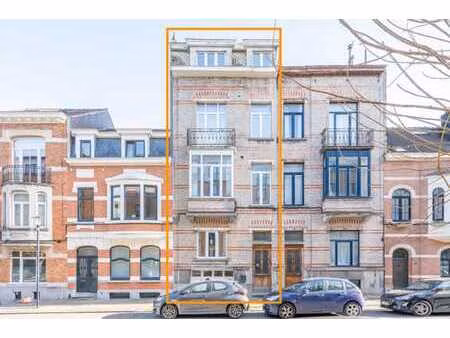 ixelles - immeuble de rapport: 4 logements  jardin & garage