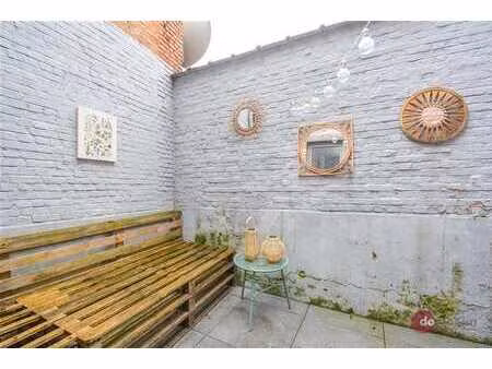 immeuble de rendement avec 3 studios d'étudiants au cœur de