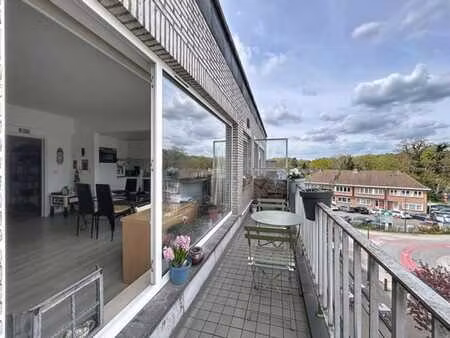 immo regard - une porte qui s'ouvre - 02 653 09 40