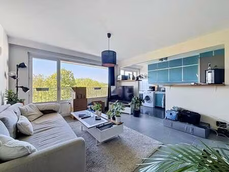 agréable appartement 1ch + terrasse !