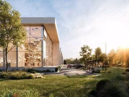 754 m² d'entrepôt avec 511 m² de mezzanine