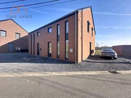 superbe maison lumineuse construite en 2024