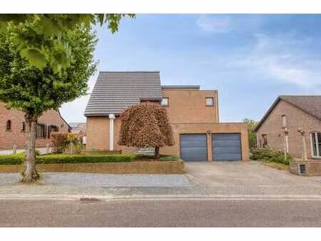 leuke gezinswoning te koop in deurne (diest)