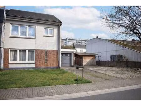 maison prête à emménager avec 3 chambres dans un emplacement