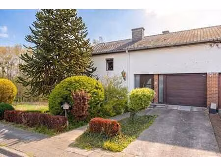 agréable maison 3 ch avec garage sur les hauteurs de huy !