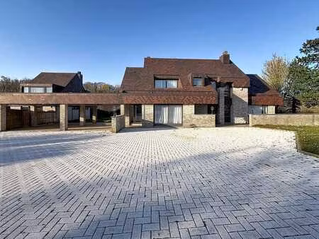 villa spacieuse 5 chambres avec jardin à dilbeek