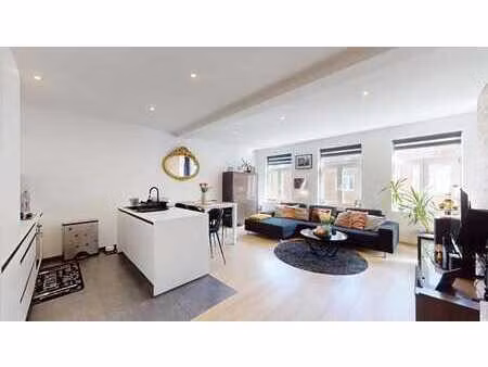 tilleul/ paix: 3 chambres  2 terrasses  peb c