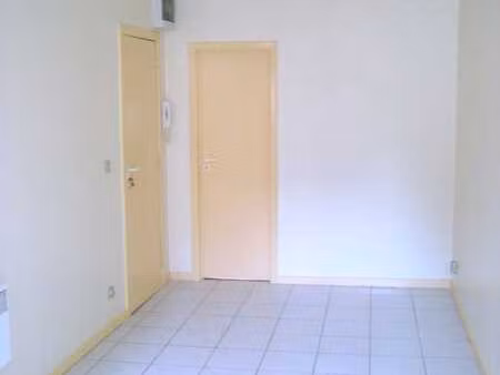 appartement de +/- 38m² avec une chambre - étangs noirs