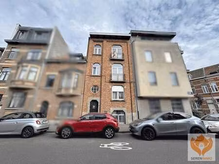 duplex rez-de chaussée de 2 chambres + terrasse et garage