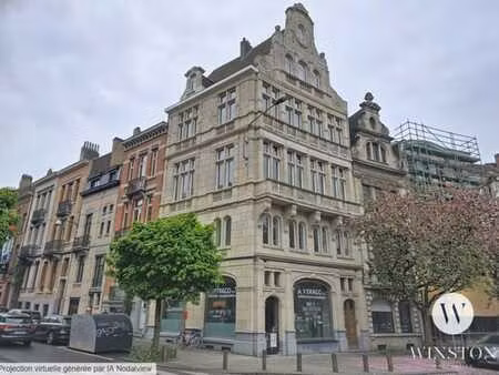 à vendre -rez-de-chaussée commercial avec caves