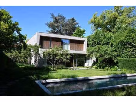 woluwe-saint-pierre – maison signée bruno erpicum