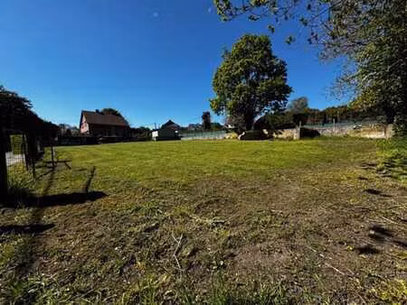 terrain à bâtir de 5 ares 17ca dans un endroit calme