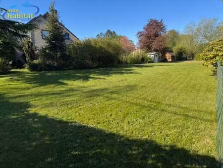 magnifique terrain à bâtir au cœur d’une rue tranquille