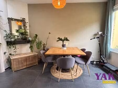 superbe appartement 1 chambre avec jardin