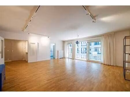 montgomery/collège saint michel : appartement 3ch