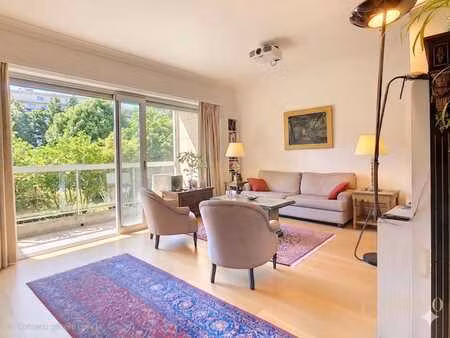 superbe appartement 95 m²  2 chambres  2 terrasses  vue déga