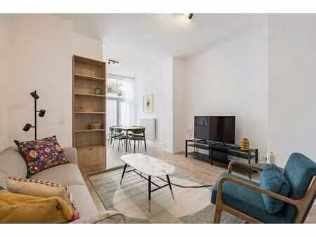 ixelles – superbe duplex rénové avec jardin