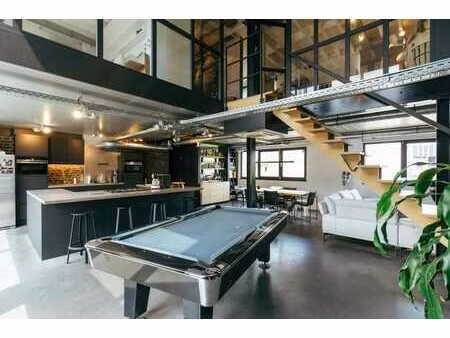 appartement 2 ch. à liège avec terrasse et jacuzzi