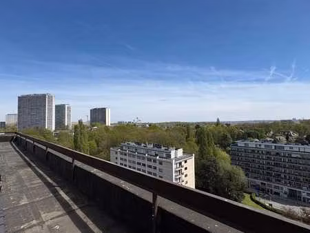 studio avec terrasse à jette