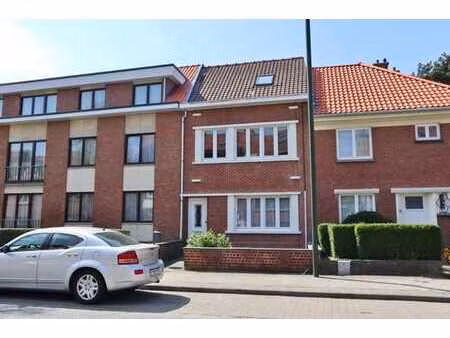 stockel - maison 3ch. avec garage et esp extérieur