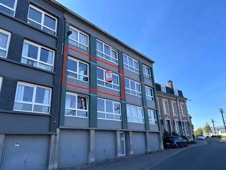 guillemins - appartement meublé 3 ch + balcon