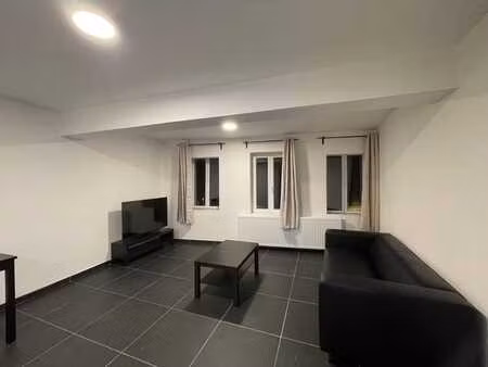 appartement 1 ch. à louer à tournai  epc c (44)
