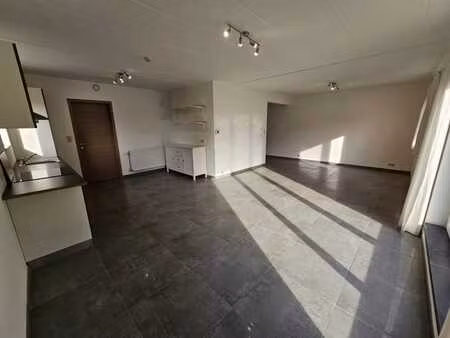 duplex - 3 chambres- bureau - grande terrasse - garage