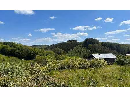 terrain en pente près de la semois  avec permis d’urbanisme