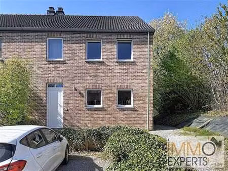 agréable maison 3 chambres avec jardin à noville-les-bois