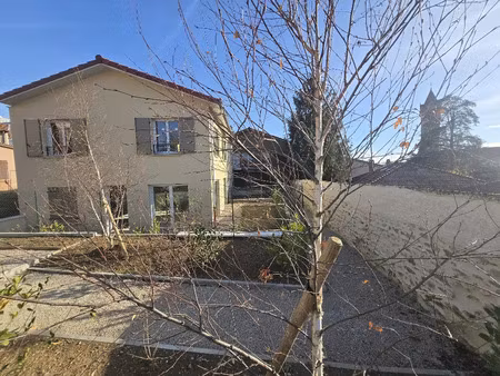 vente appartement 5 pièces 95 m² chaponost (69630)