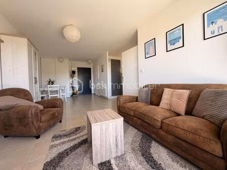 appartement avec vue sur la mer et place de parking sécurisé