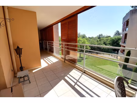 a vendre entraigues sur la sorgue appartement 3 pièce(s) 74 m²