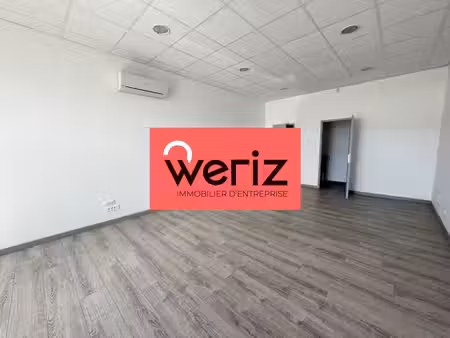 location bureaux 38m² à 119m²