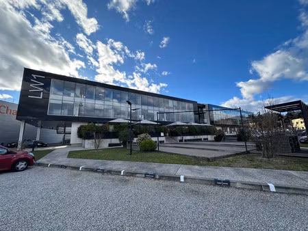 local professionnel à vendre chaponost 1 pièce(s) 160m2 490 000€