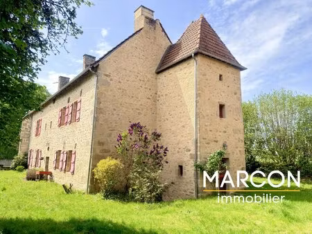 secteur jouillat - maison en pierre de caractère avec tour