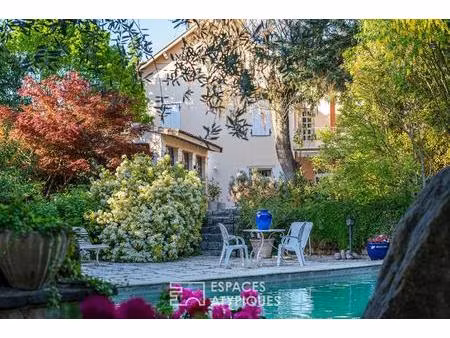 maison de caractère avec jardin paysagé et atelier orangerie - crest