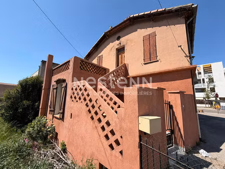 gardanne - maison à rénover - jardin - grand garage - très beau potentiel