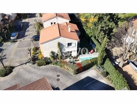 vente maison 4 pièces de 92m² - 69008 lyon