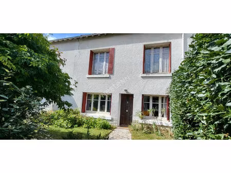 nantes hippodrome  en vente ! maison dans quartier familial à découvrir  gros potentiel  p