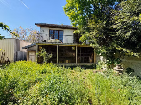 maison spacieuse 7 pièces à rénover à reims  idéalement située avec grand jardin