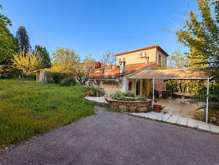 propriété de charme avec dépendances sur 2 650 m2 à salernes