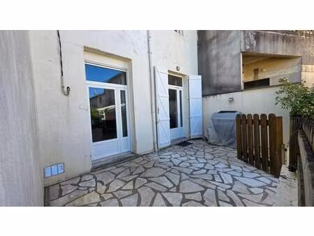 maison de ville 4 pièces de 106 m² avec terrasse ? coeur de vendays-montalivet