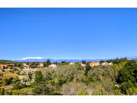 laroque des albères - belle maison de ville avec superbe vue