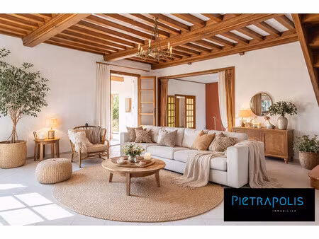 maison 149m2 sur 849m2de terrain et dépendances centre village